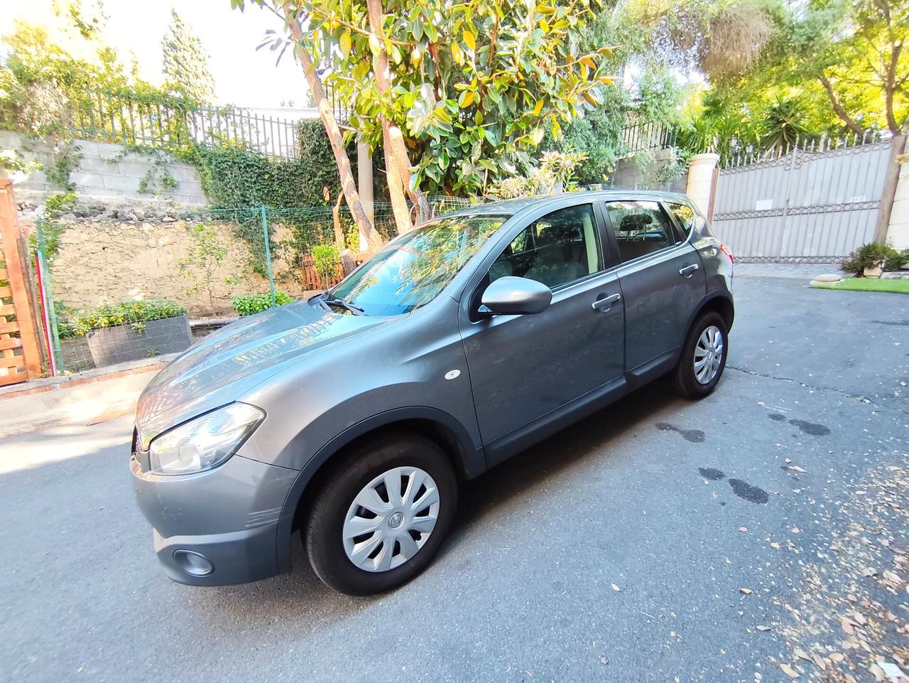 Nissan Qashqai 1.5 dCi DPF Tekna 2011