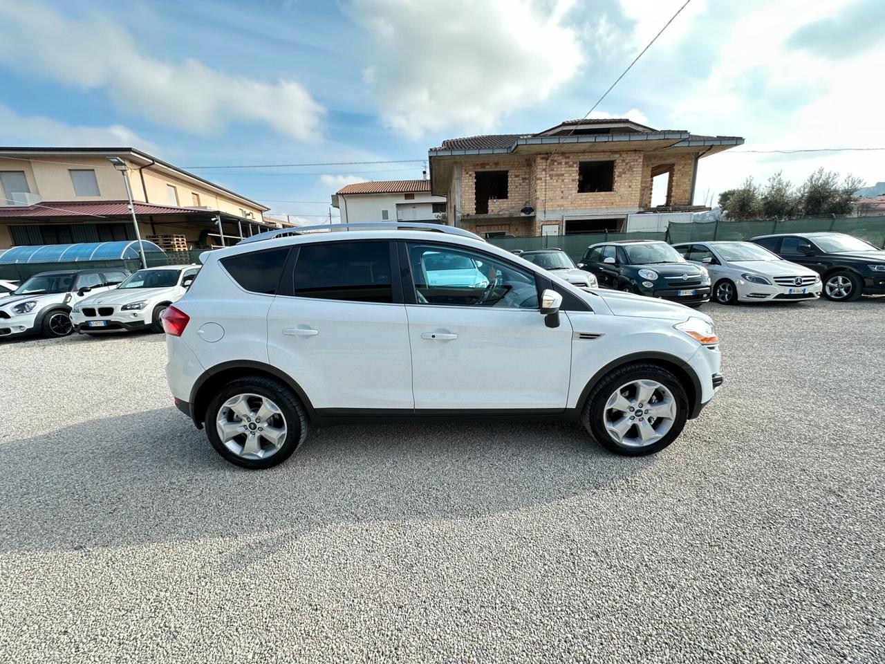 Ford Kuga 2.0 TDCi 136 cv 4WD Titanium 149.663 km