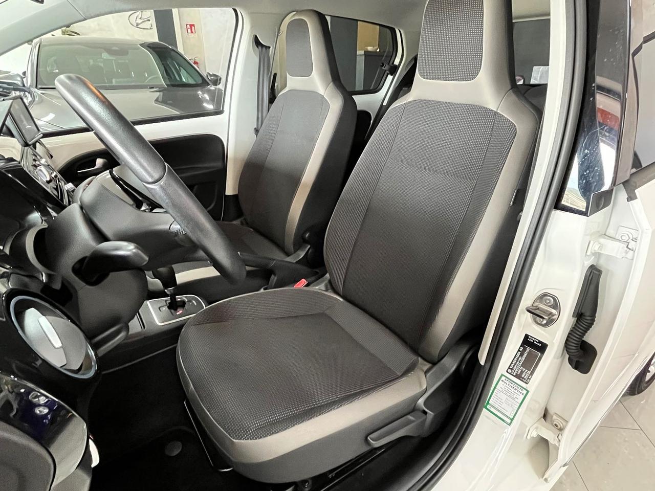 Volkswagen up! 1.0 75 cv #5636