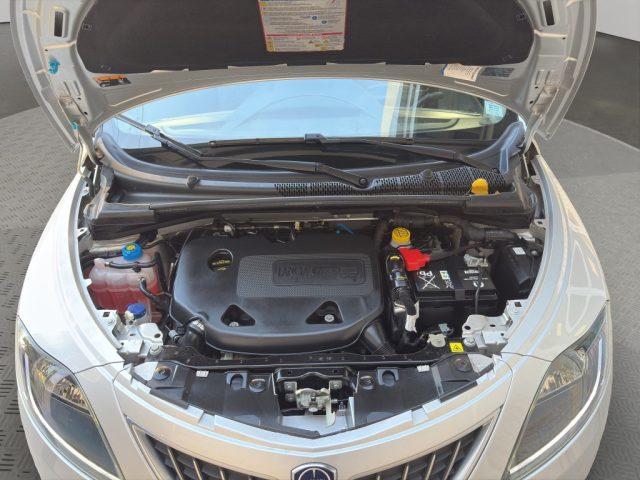 LANCIA Ypsilon 0.9 TwinAir Natural Power Ecochic Gold