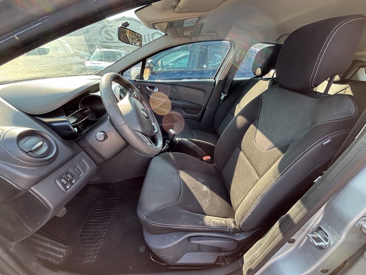 Renault Clio 1.2 75CV 5 porte Life