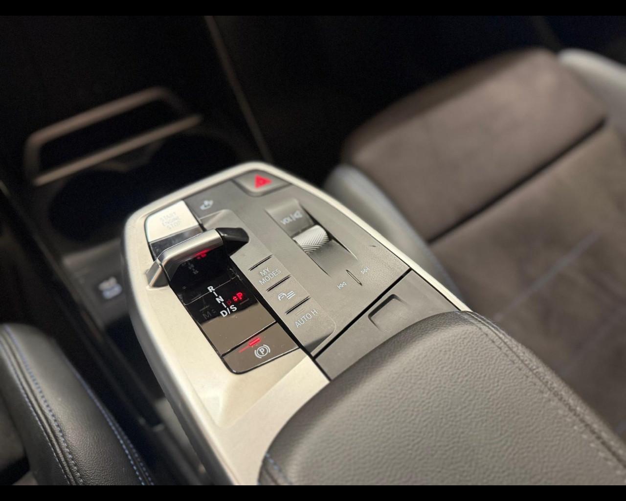 BMW Serie 2 A.T. (U06) - 218i Active Tourer Msport