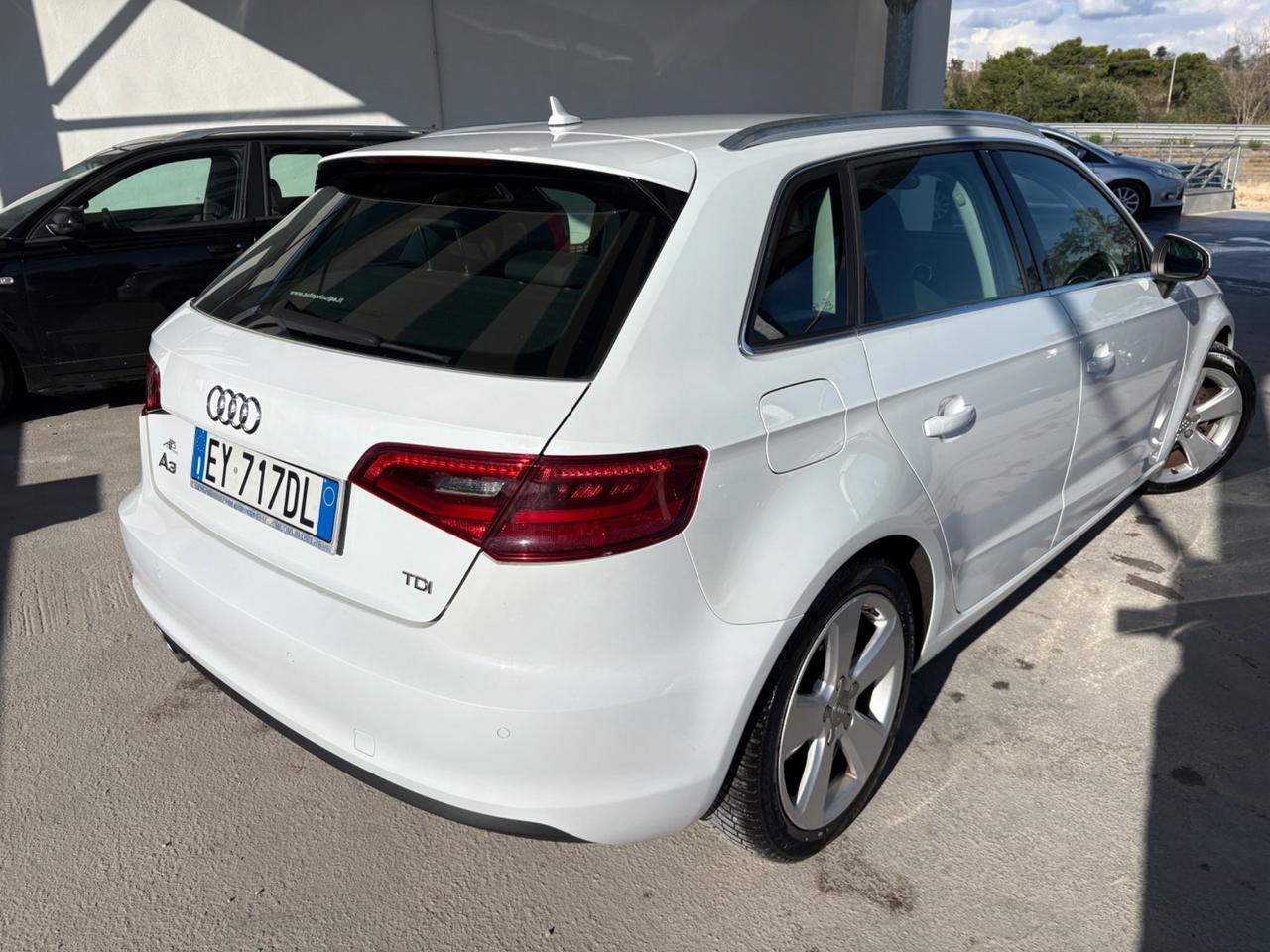 Audi A3 2.0 TDI 150 CV clean diesel Ambition