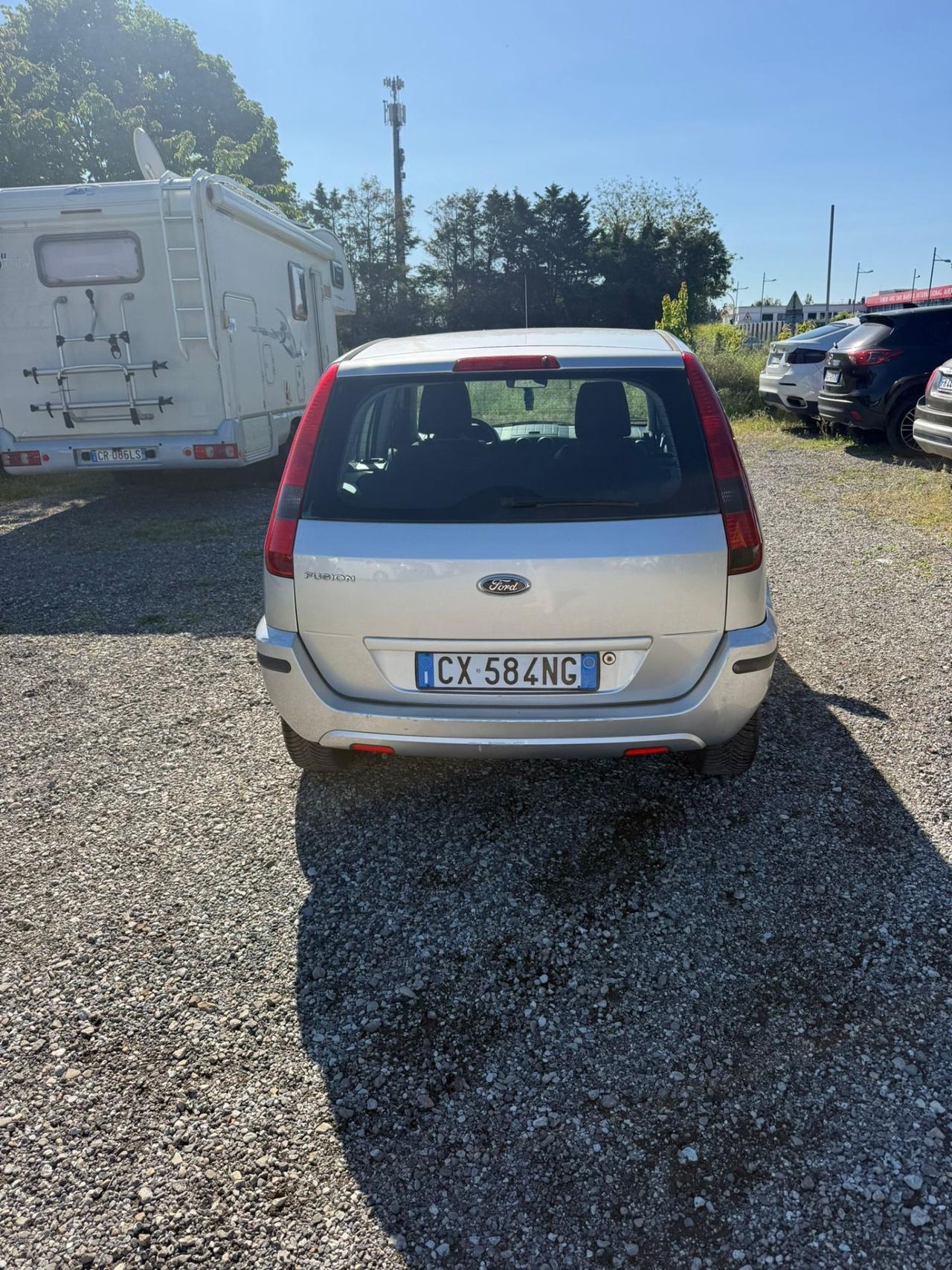 Ford Fusion 1.4 16V 5p. Leather