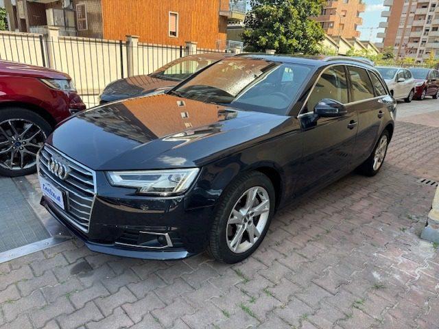 AUDI A4 Avant 3.0 TDI quattro S tronic Business Sport DIGI