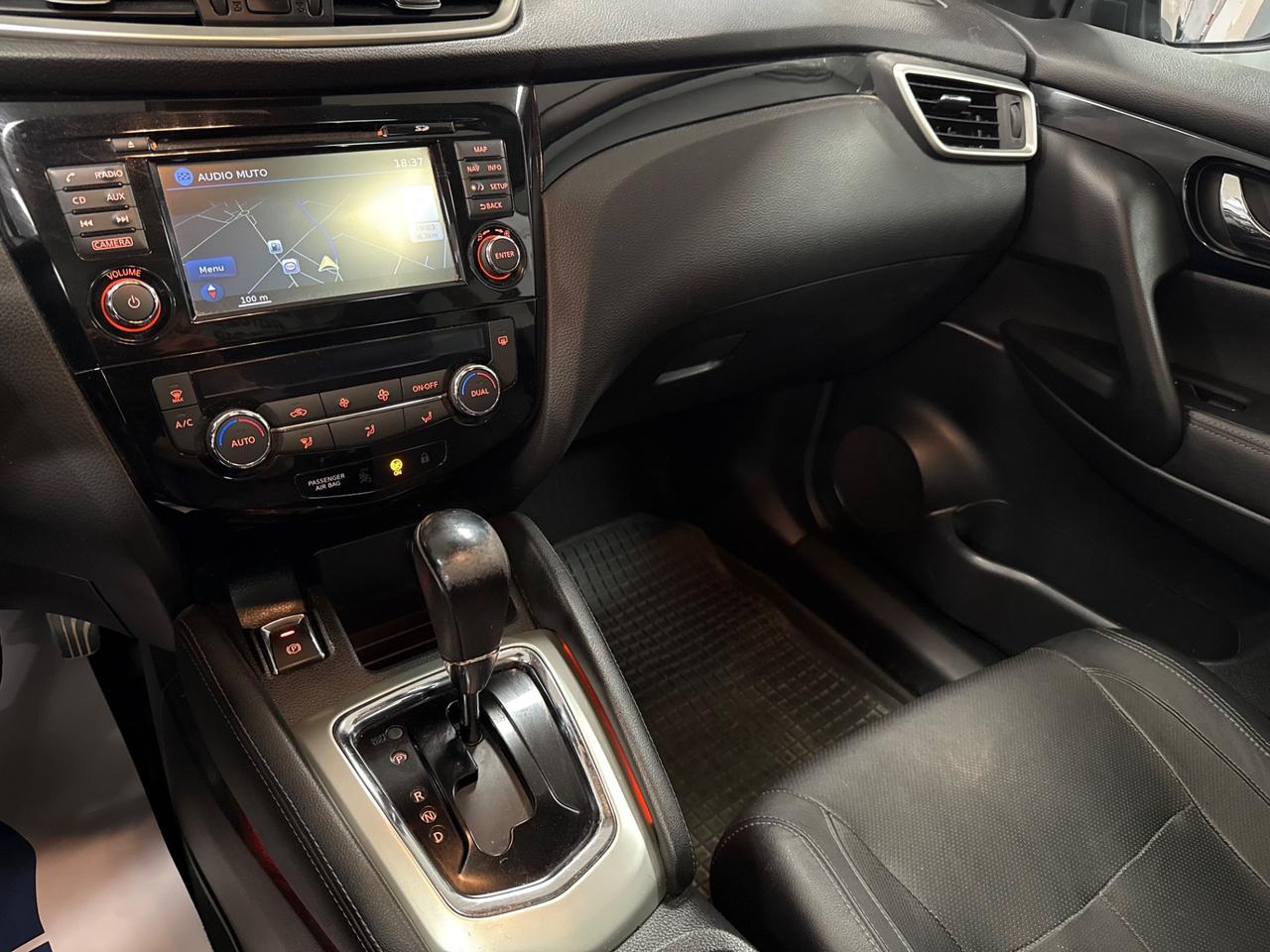 Nissan Qashqai 1.6 dCi X-Tronic 2WD Black Edition