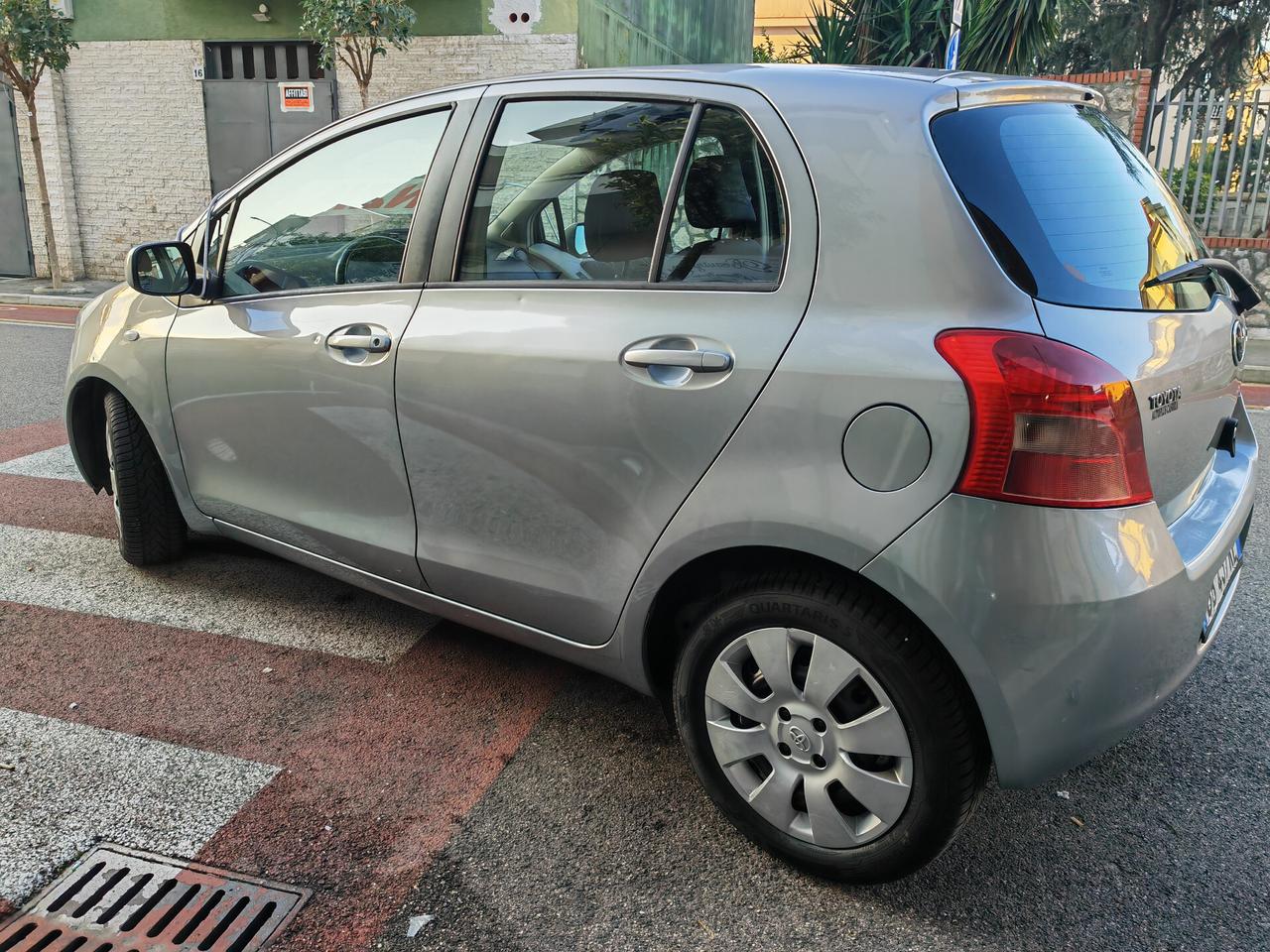 TOYOTA YARIS 1.3 BENZINA CV87 KW64 M-MT SOL