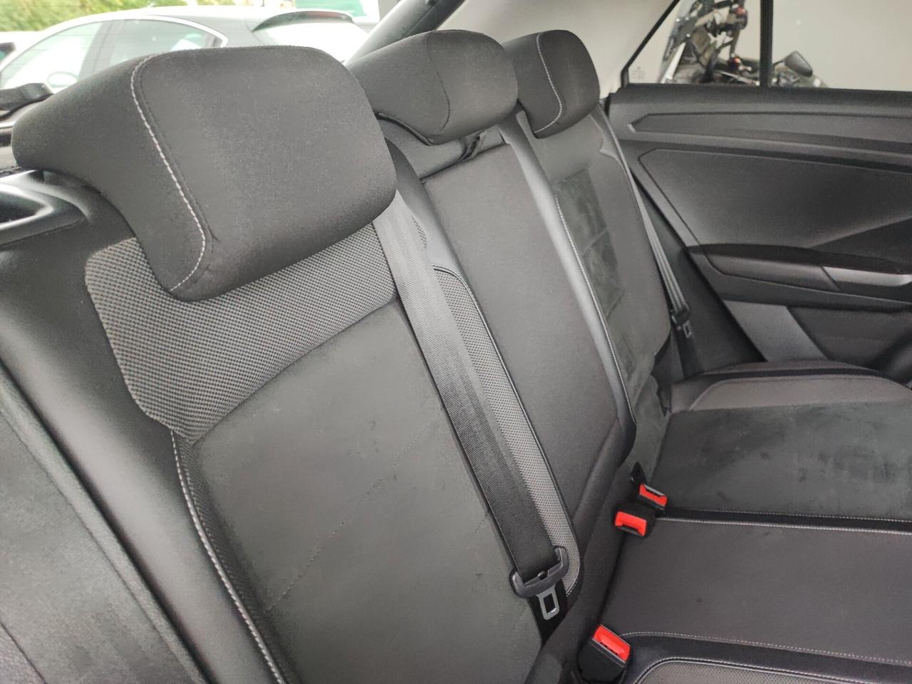 Volkswagen T-Roc 1.0 TSI 110 CV Style