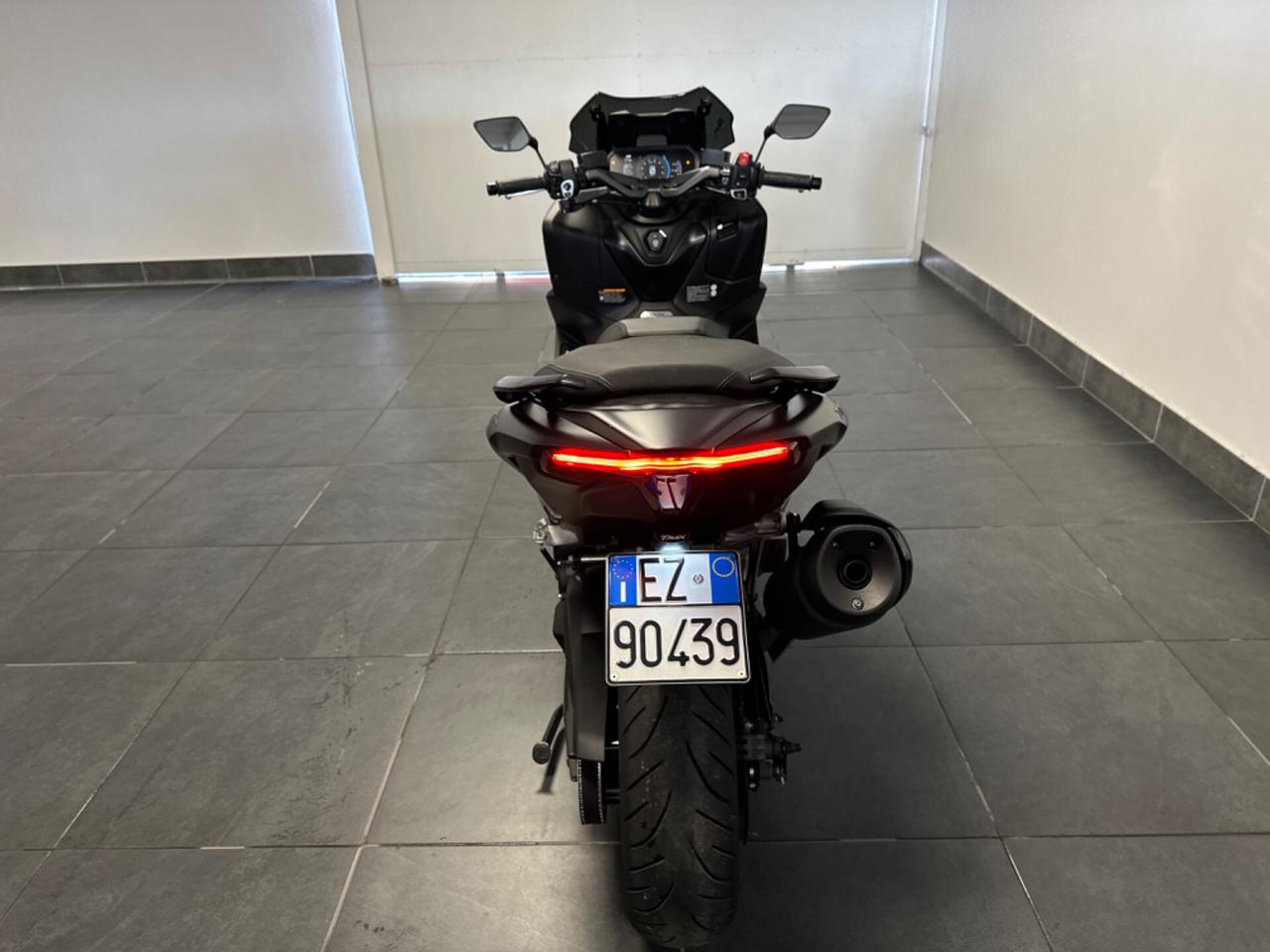 YAMAHA T-MAX 560 UNIPRO 2022 PARI AL NUOVO