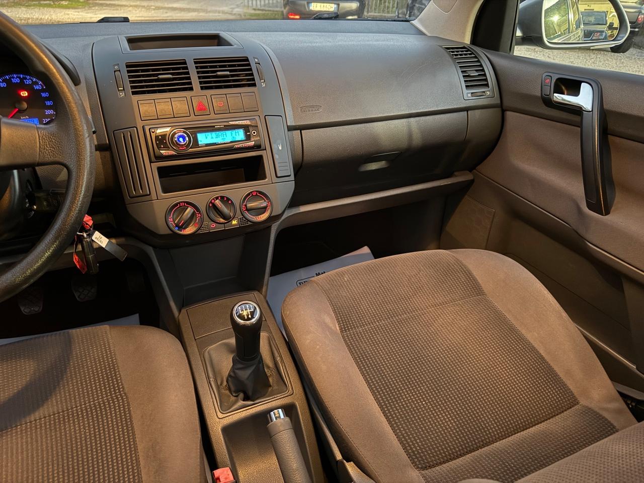 Volkswagen Polo 1.2/70CV 12V 5p. UNICO PROP