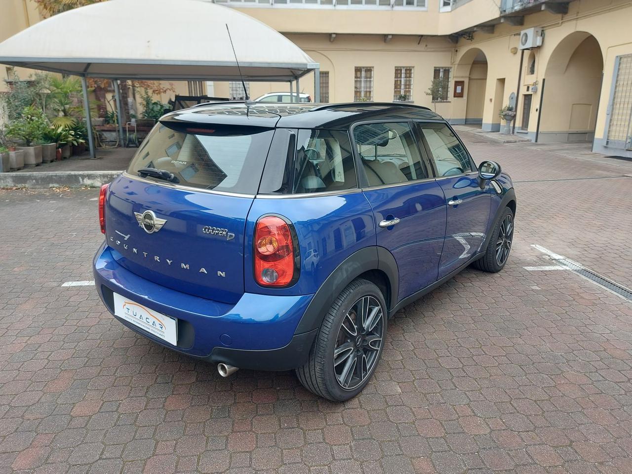 Mini Cooper Countryman 2.0 Cooper D Business