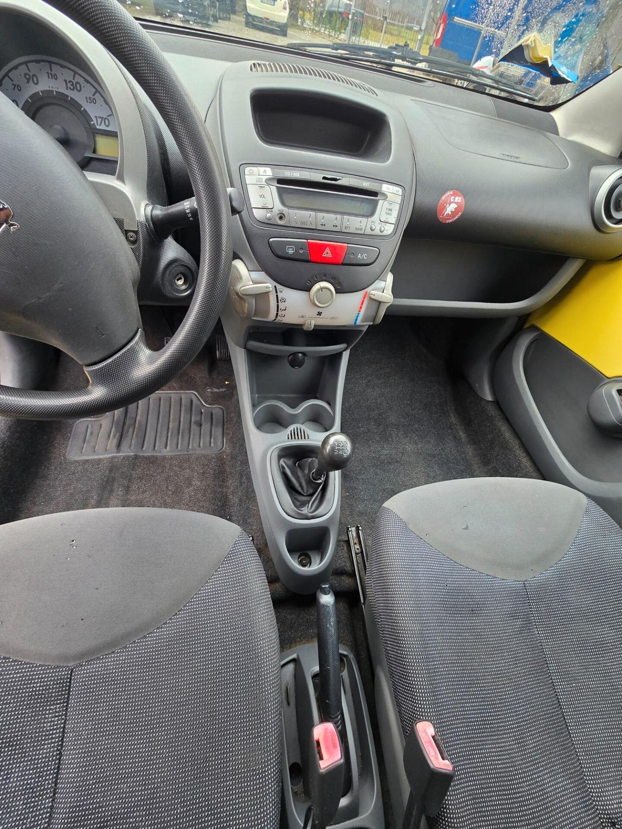 Peugeot 107 1.0 68CV 3p. Desir