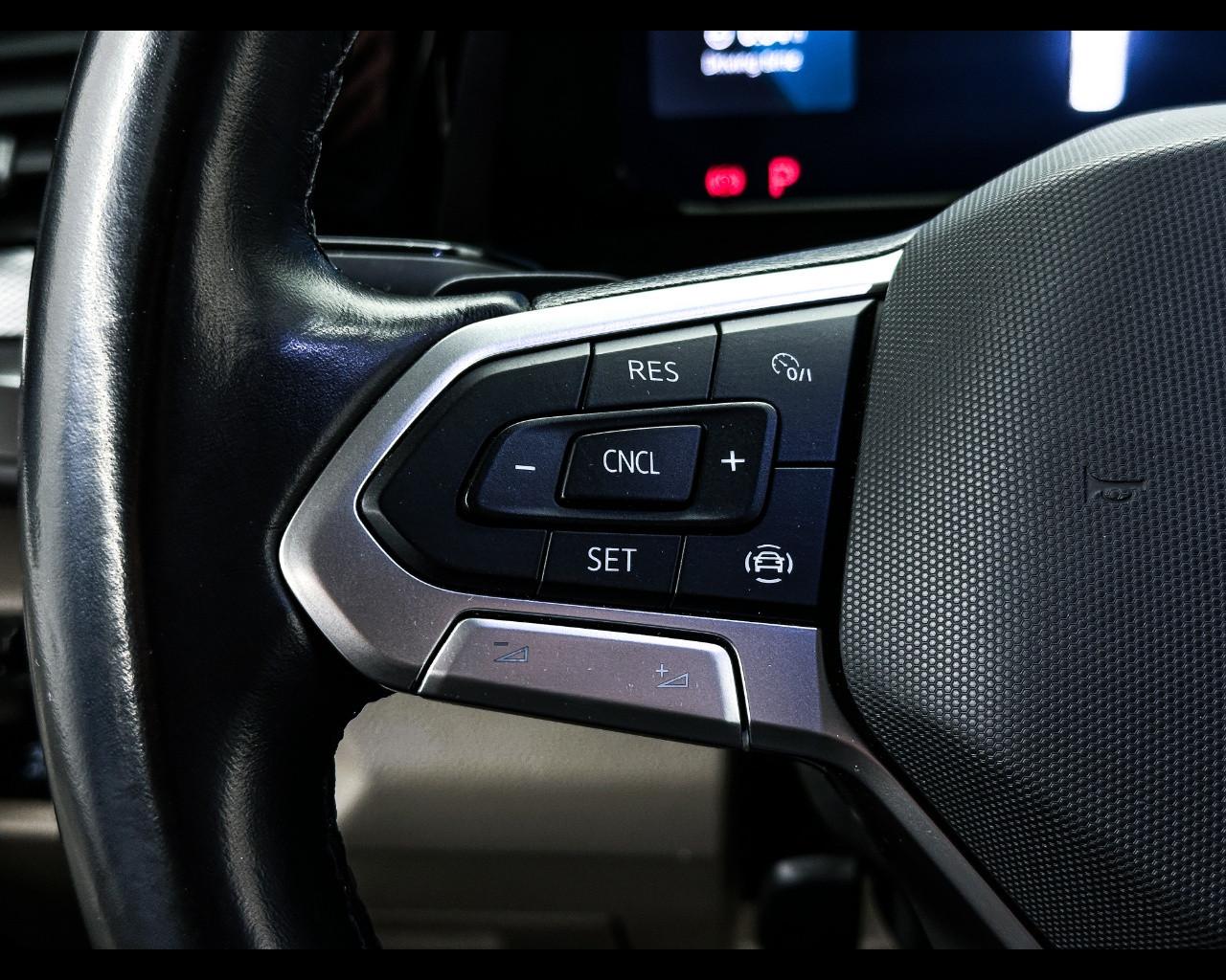 VOLKSWAGEN Multivan 7ª '21-> - Multivan 2.0 TDI 150CV DSG Space