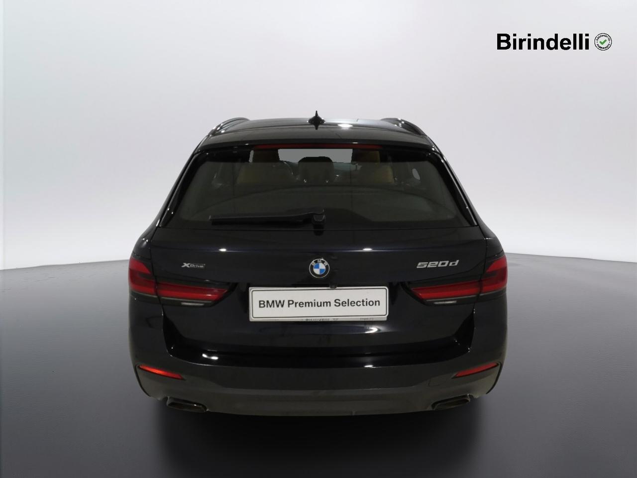 BMW Serie 5(G30/31/F90) - 520d 48V xDrive Touring Msport