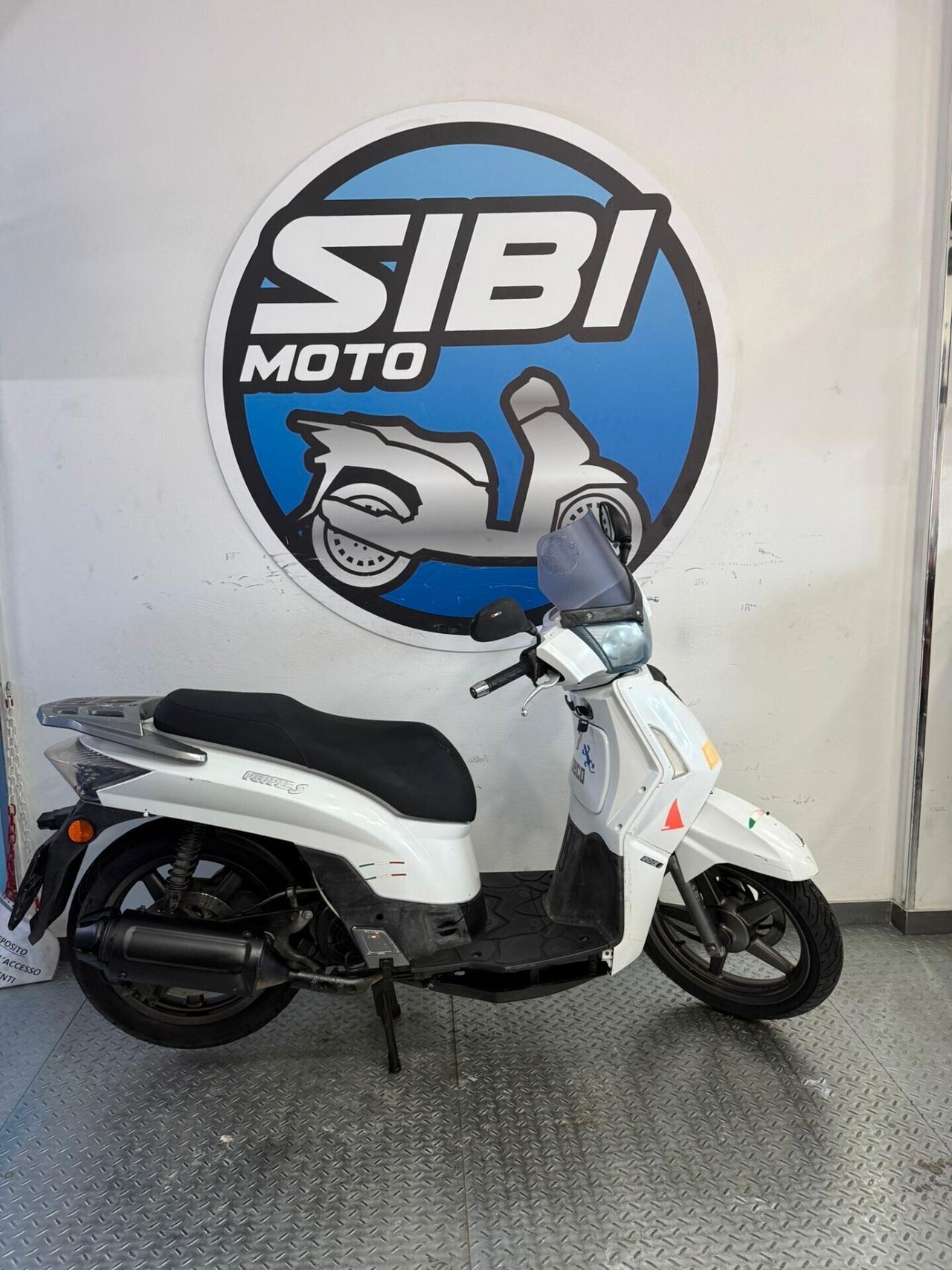 Kymco People S 200