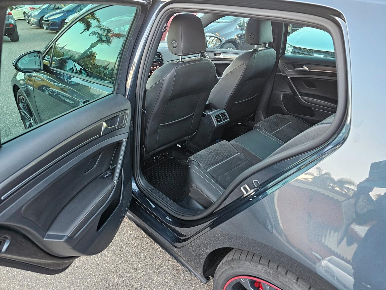 Volkswagen Golf GTD 2.0 TDI 5p. BlueMotion Technology