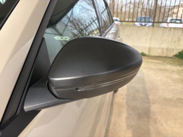 FIAT 600 IBRIDA AUTOMATICA PRONTA CONSEGNA