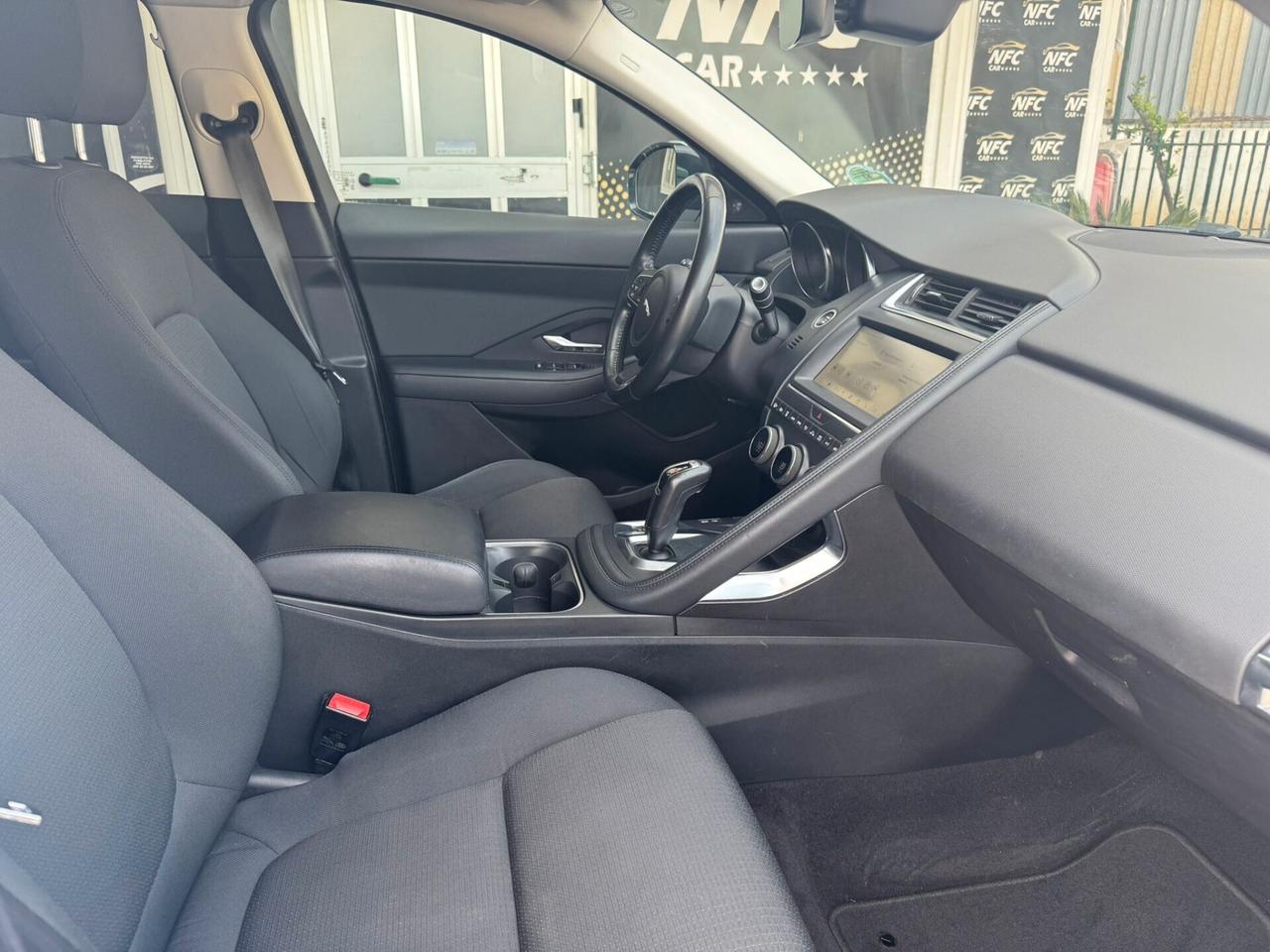 Jaguar E-Pace 2.0D 150 CV AWD aut. R-Dynamic HSE