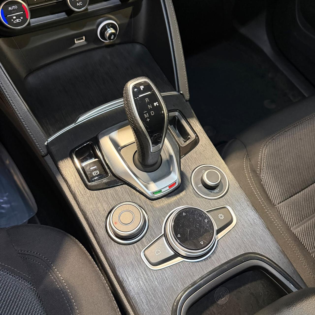 ALFA ROMEO STELVIO 2.2TD AUTOCARRO N1