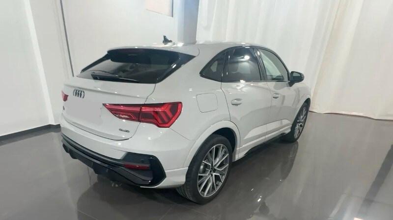 AUDI Q3 2ª serie Q3 SPB 40 TDI quattro S troni...