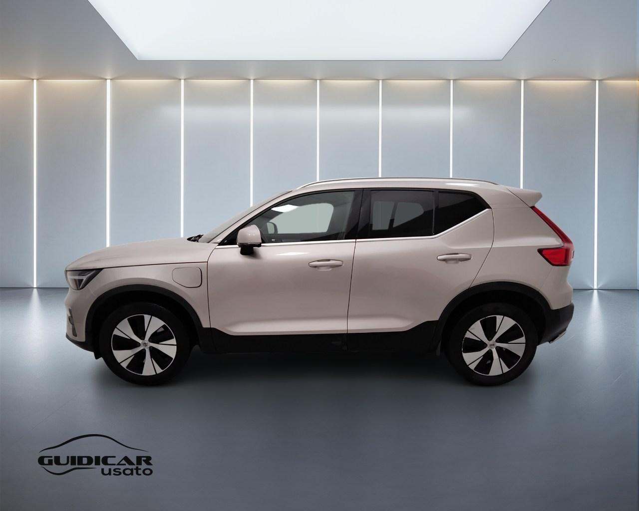 VOLVO XC40 2023 - XC40 1.5 t5 recharge phev Core auto