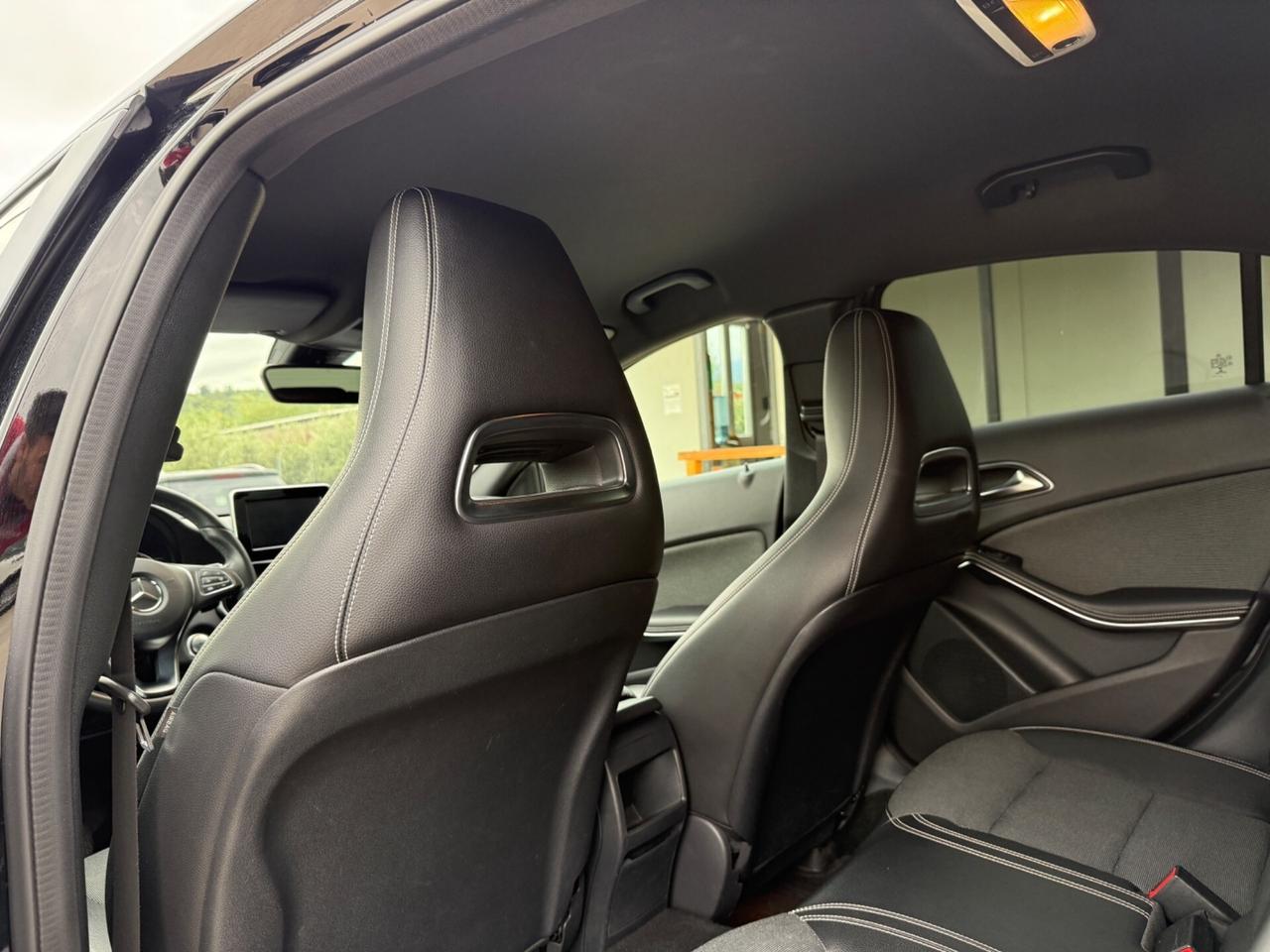 Mercedes-benz A 200 d Automatic Premium