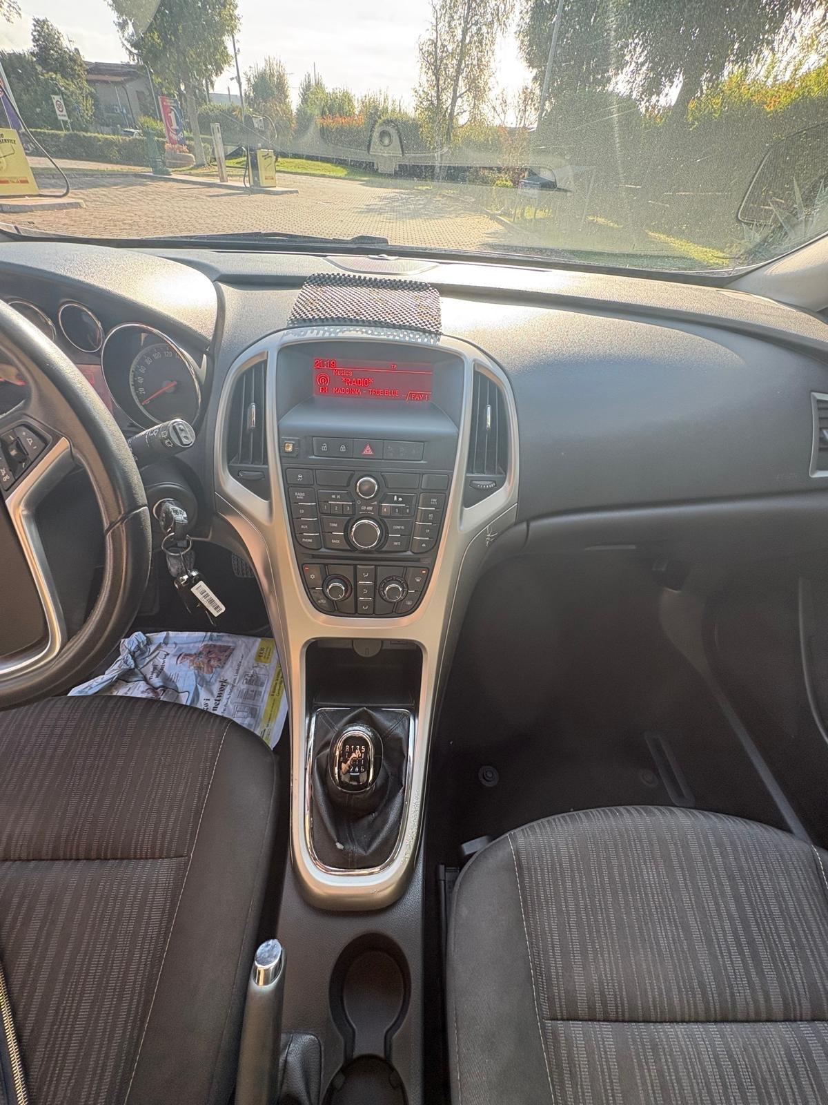 Opel Astra 1.7 CDTI 110CV EcoFLEX S&S Sports Tourer Cosmo Fleet