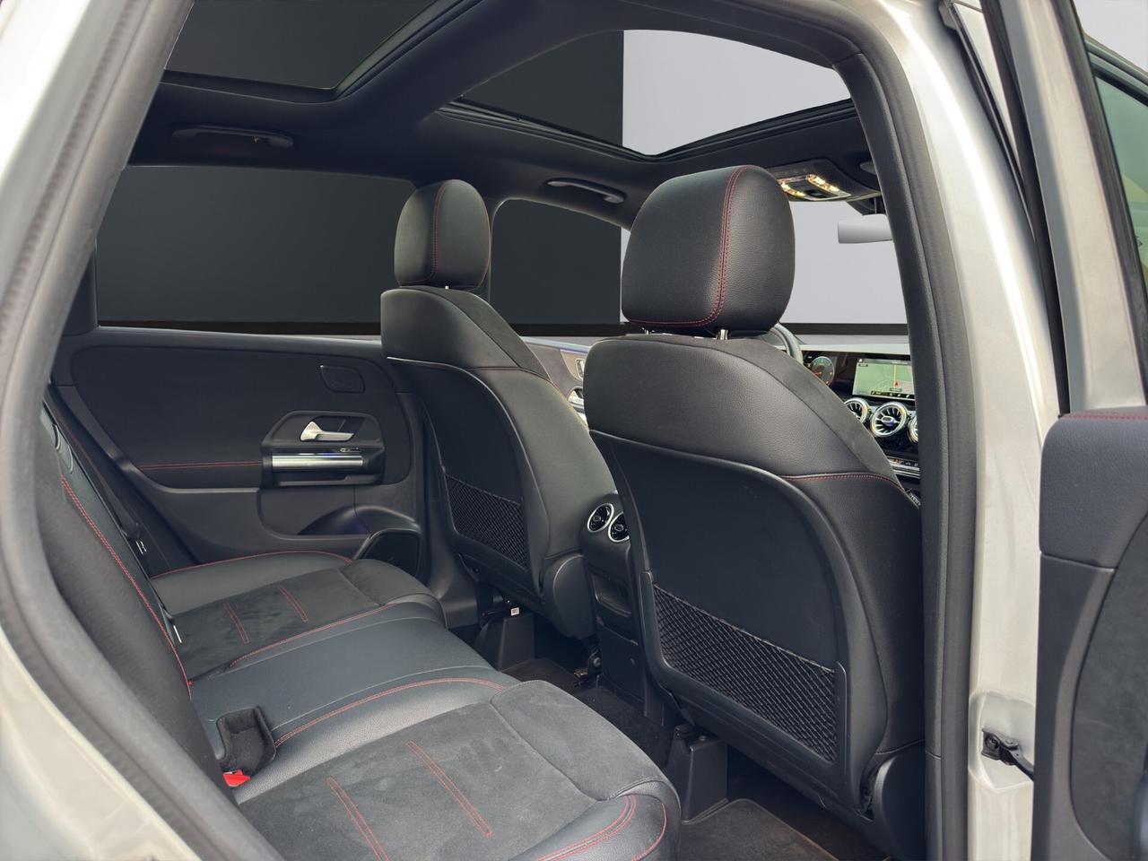 MERCEDES-BENZ B 180 d AUT. PREMIUM AMG / TETTO