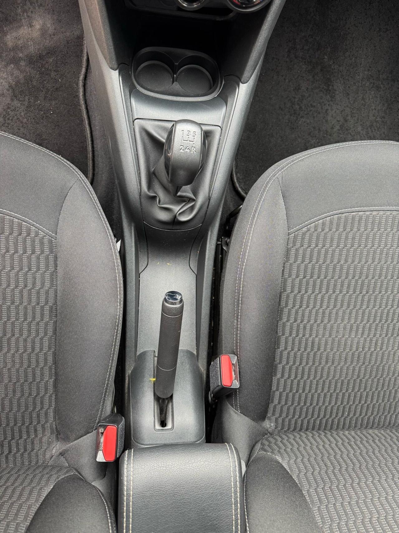 Peugeot 208 PureTech 82 5 porte Allure