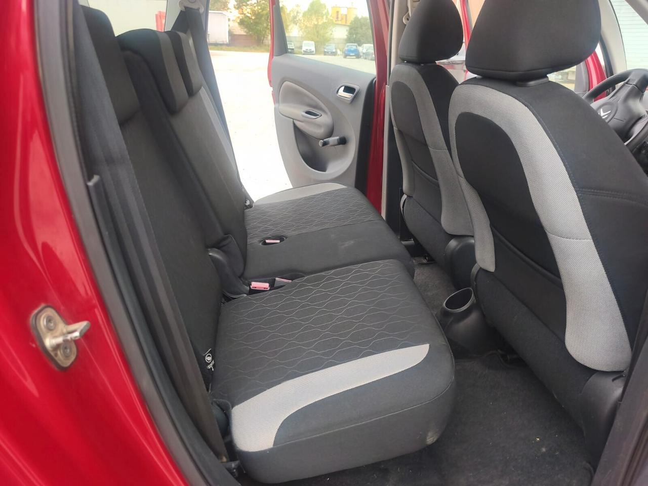 Citroen C3 Picasso 2013----1.6 Diesel