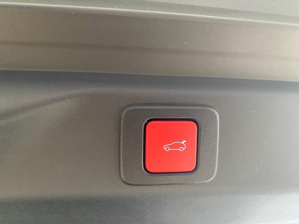 Peugeot 3008 1.2 Hybrid GT e-DCS6 - PROMO