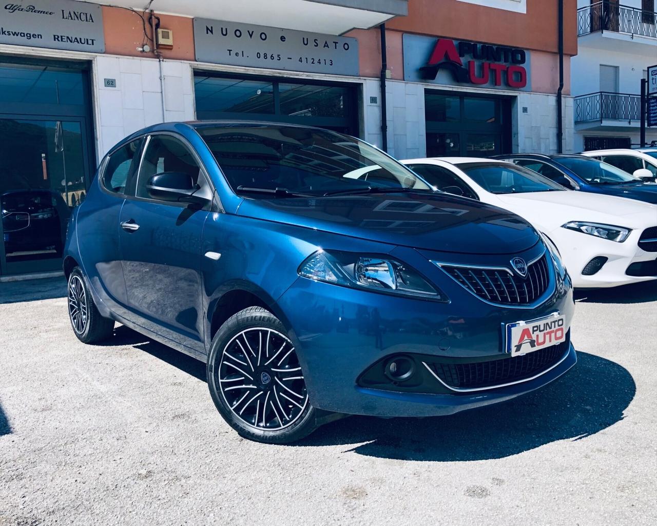 Lancia Ypsilon 1.0 5 porte S&S Hybrid Gold CARPLAY