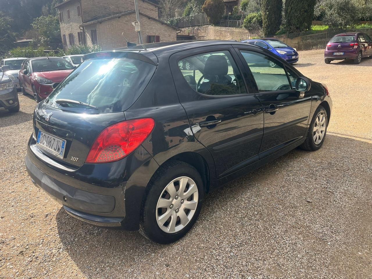 Peugeot 207 1.4 Diesel - Neopatentati