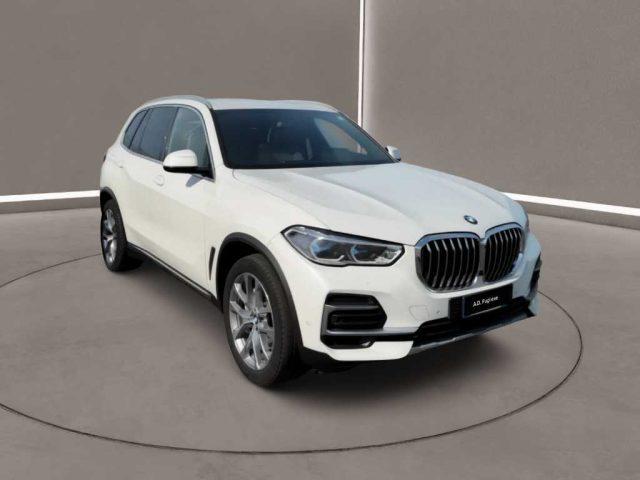 BMW X5 (G05/F95) - xDrive30d 48V xLine