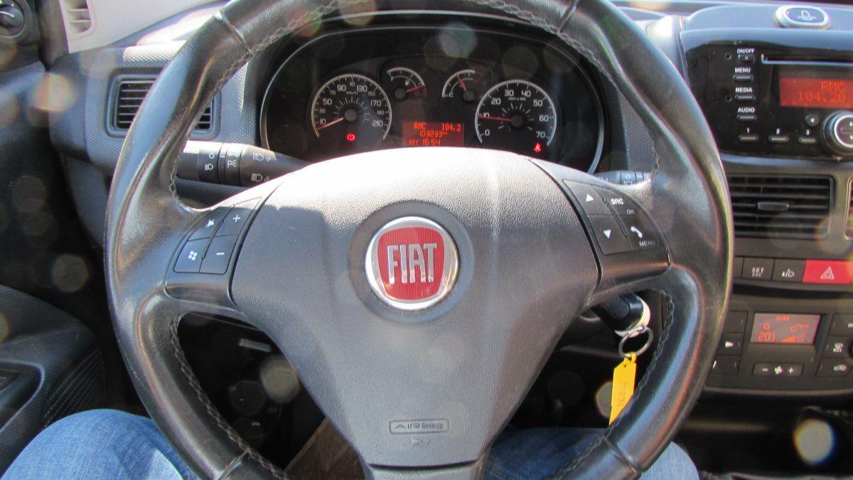 FIAT - Doblò 1.6 mjt 16v Emotion 7 POSTI !!