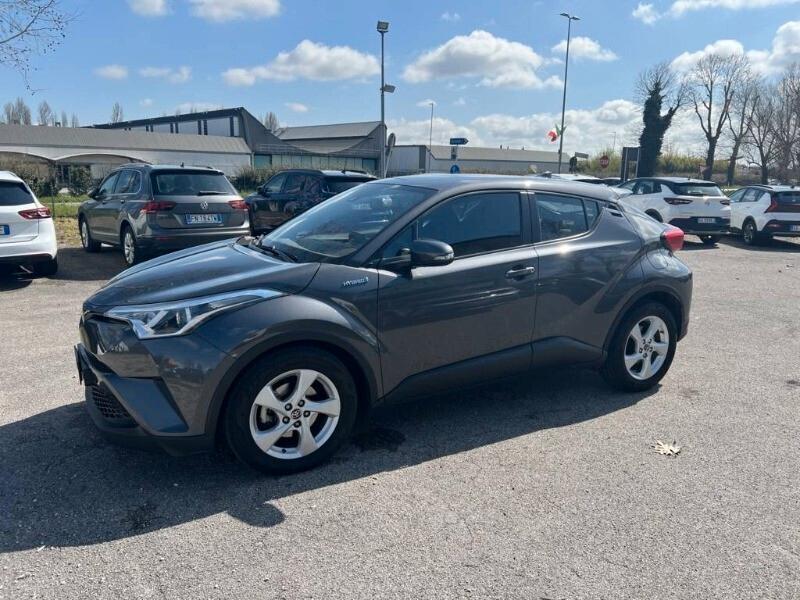 Toyota C-HR 1.8 Hybrid E-CVT Active