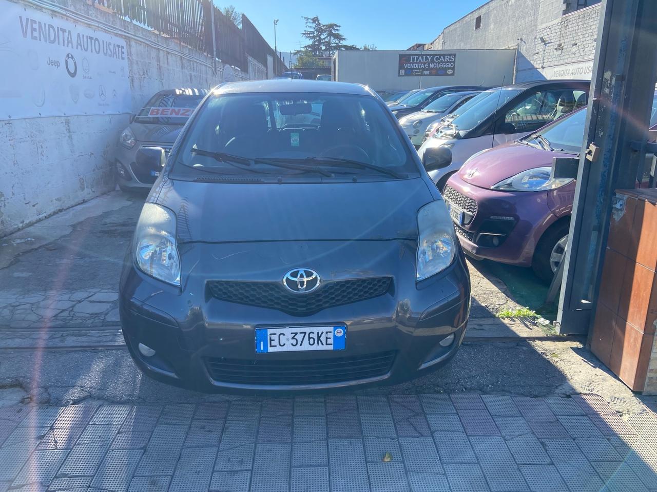 Toyota Yaris 1.4 D-4D DPF 5 porte