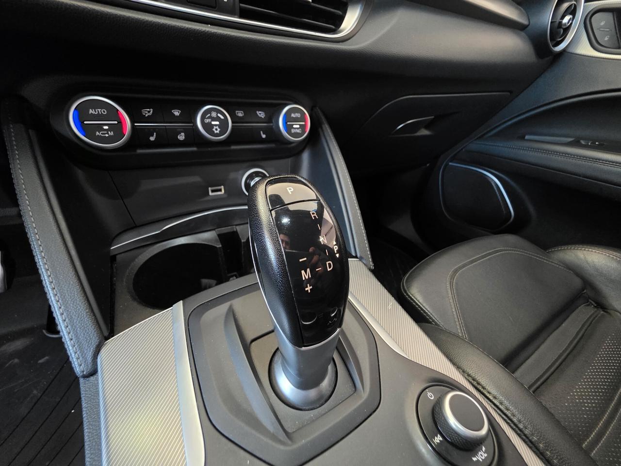 Alfa Romeo Stelvio 2.2 210cv Q4 blu misano 2018 FINANZIABILE