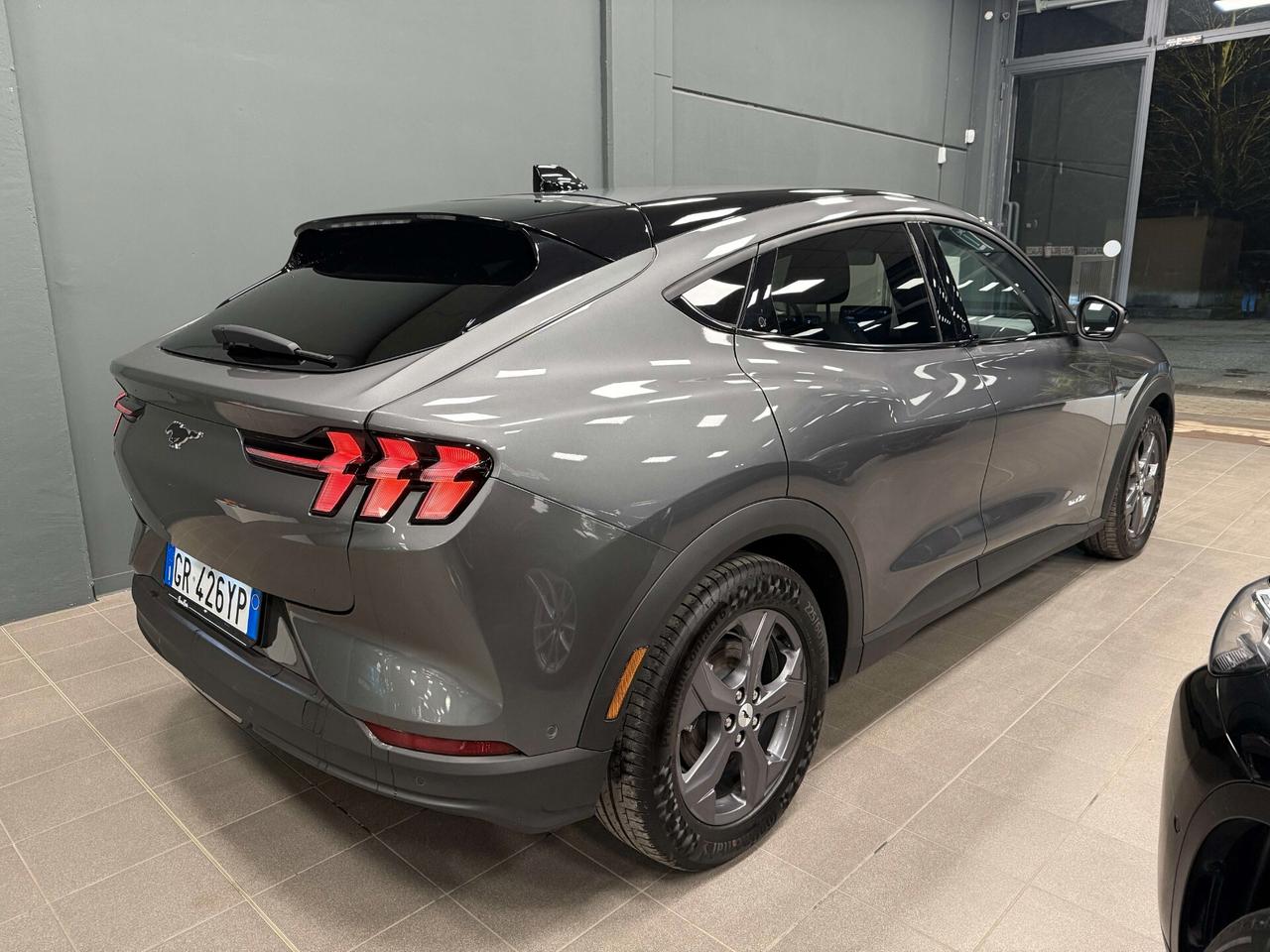 Ford Mustang Mach-E standard range rwd 269cv