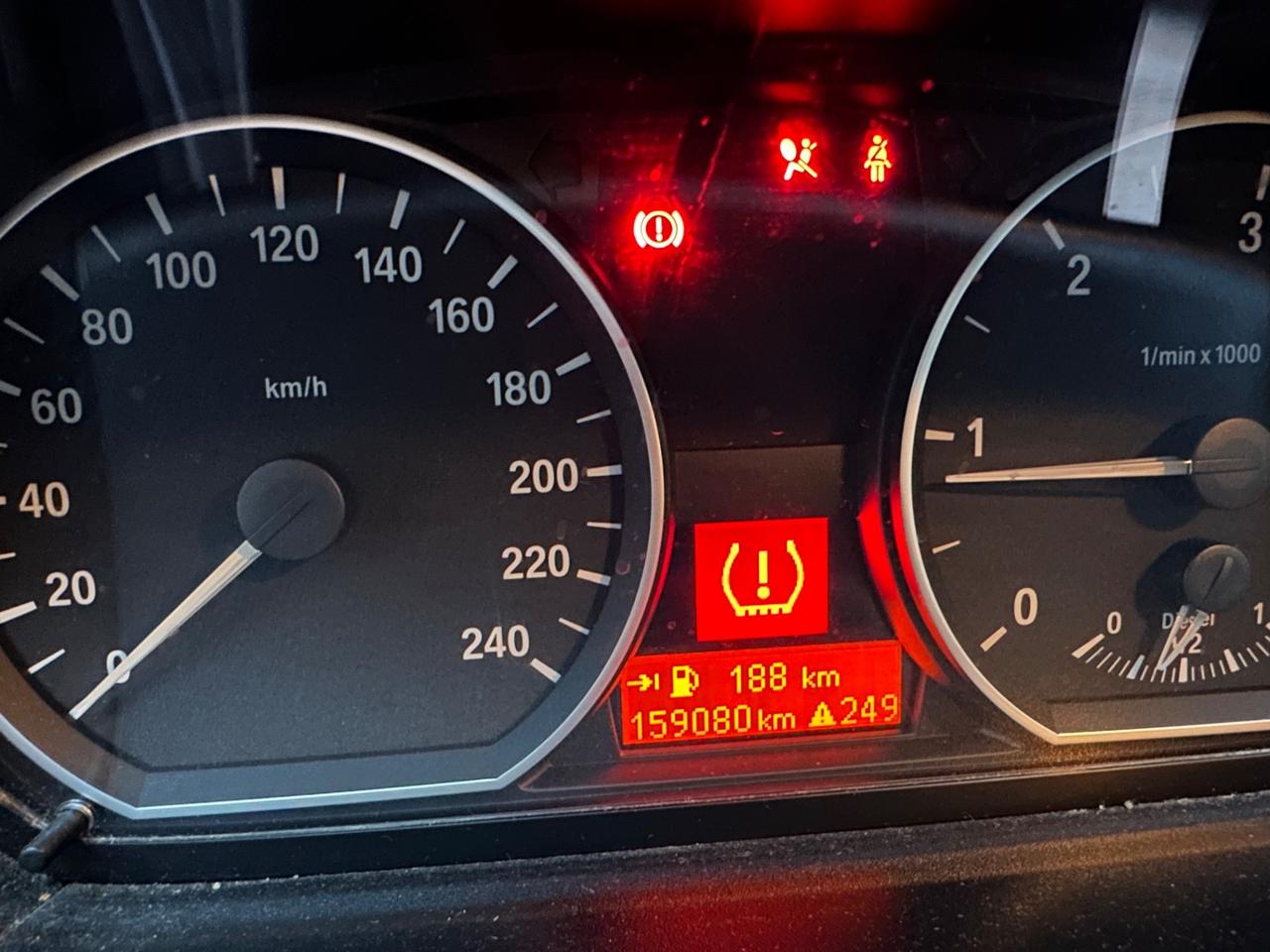 Bmw 118 118d cat 5 porte Attiva DPF. LEGGI NOTE