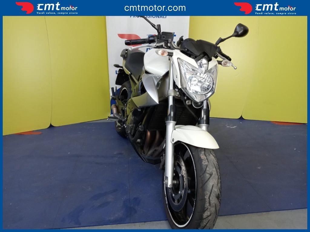 Yamaha XJ6 - 2011