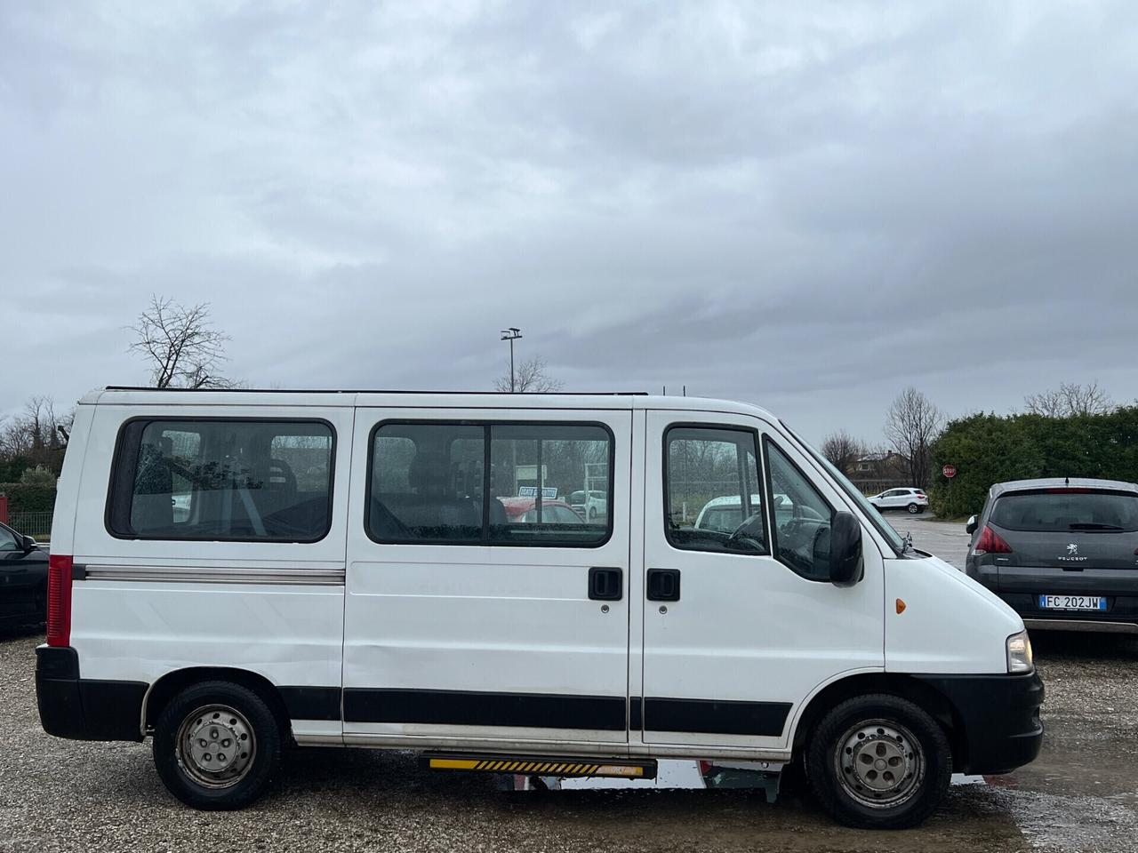 Peugeot Boxer 9 posti DISABILI FINANZIABILE