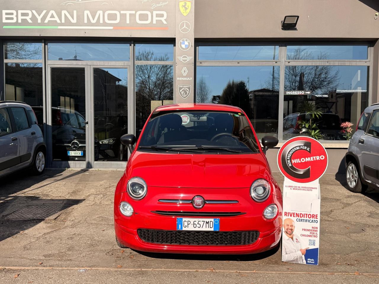 Fiat 500 1.0 Hybrid Red