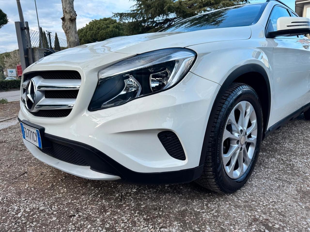 Mercedes-benz GLA 180 GLA 180 d Automatic Premium