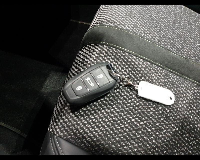 Peugeot 308 3ª serie Hybrid 136 e-DCS6 GT