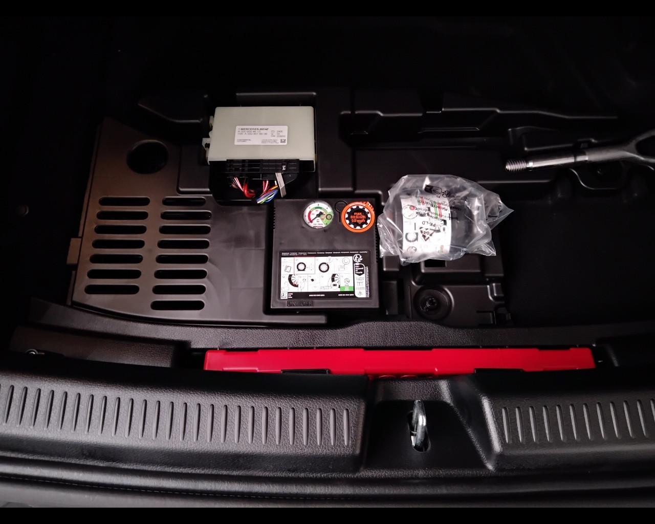 Mercedes-Benz Classe A - W177 2023 - A 180 d AMG Line Advanced Plus auto