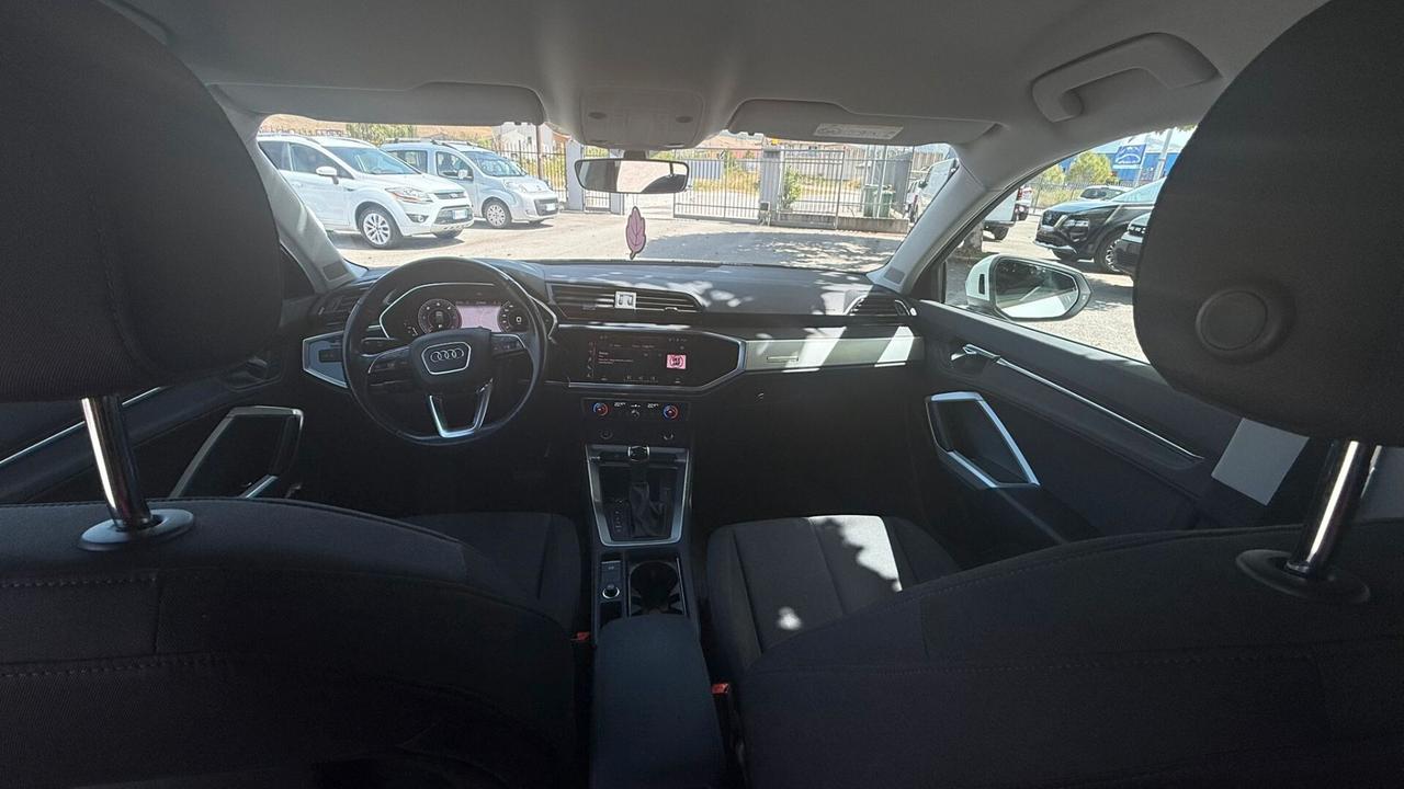 Audi Q3 35 TDI S tronic Business Advanced