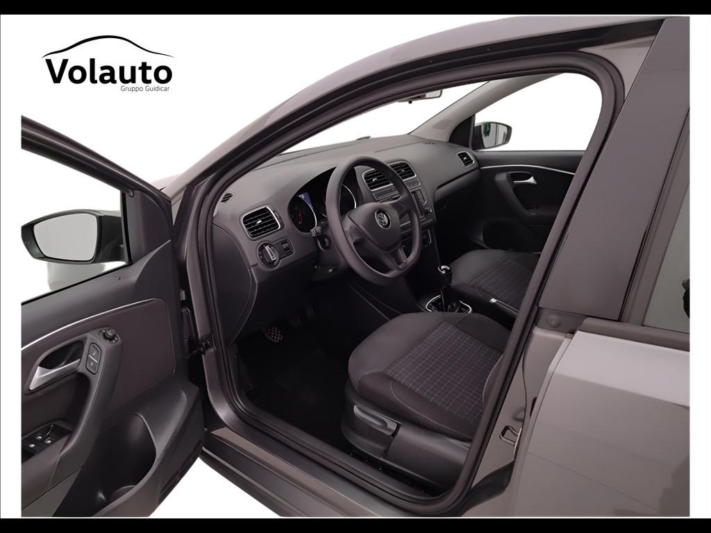 VOLKSWAGEN Polo V 2014 - Polo 5p 1.0 mpi Comfortline 60cv