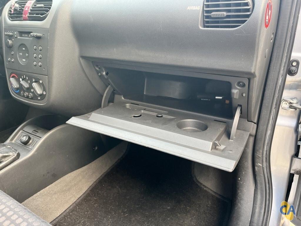Opel Corsa 1.0 - OK NEOPATENTATI