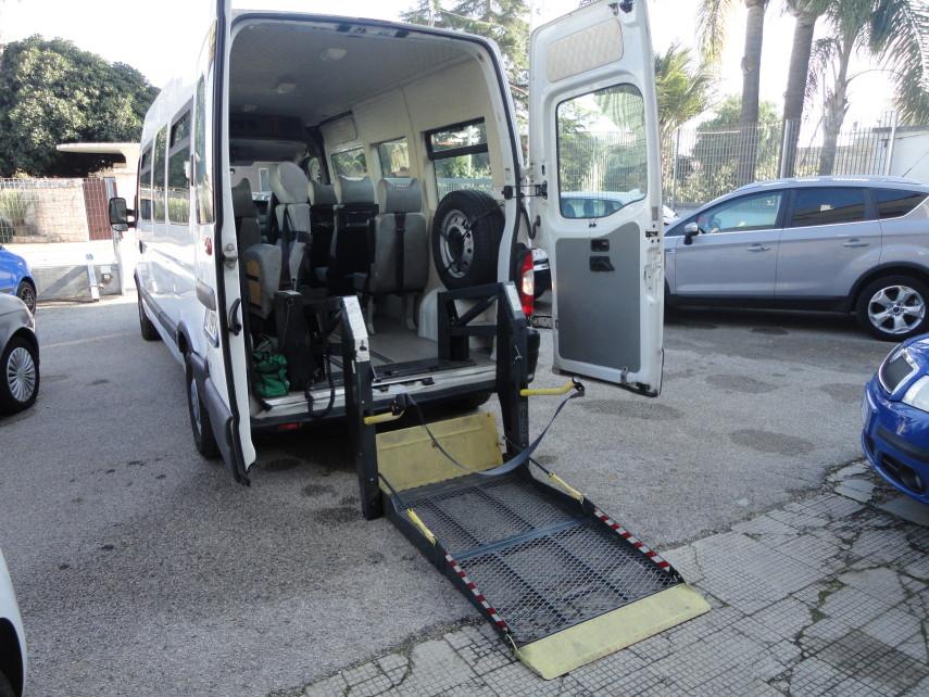 RENAULT Master 2.5 dci TRASPORTO DISABILI
